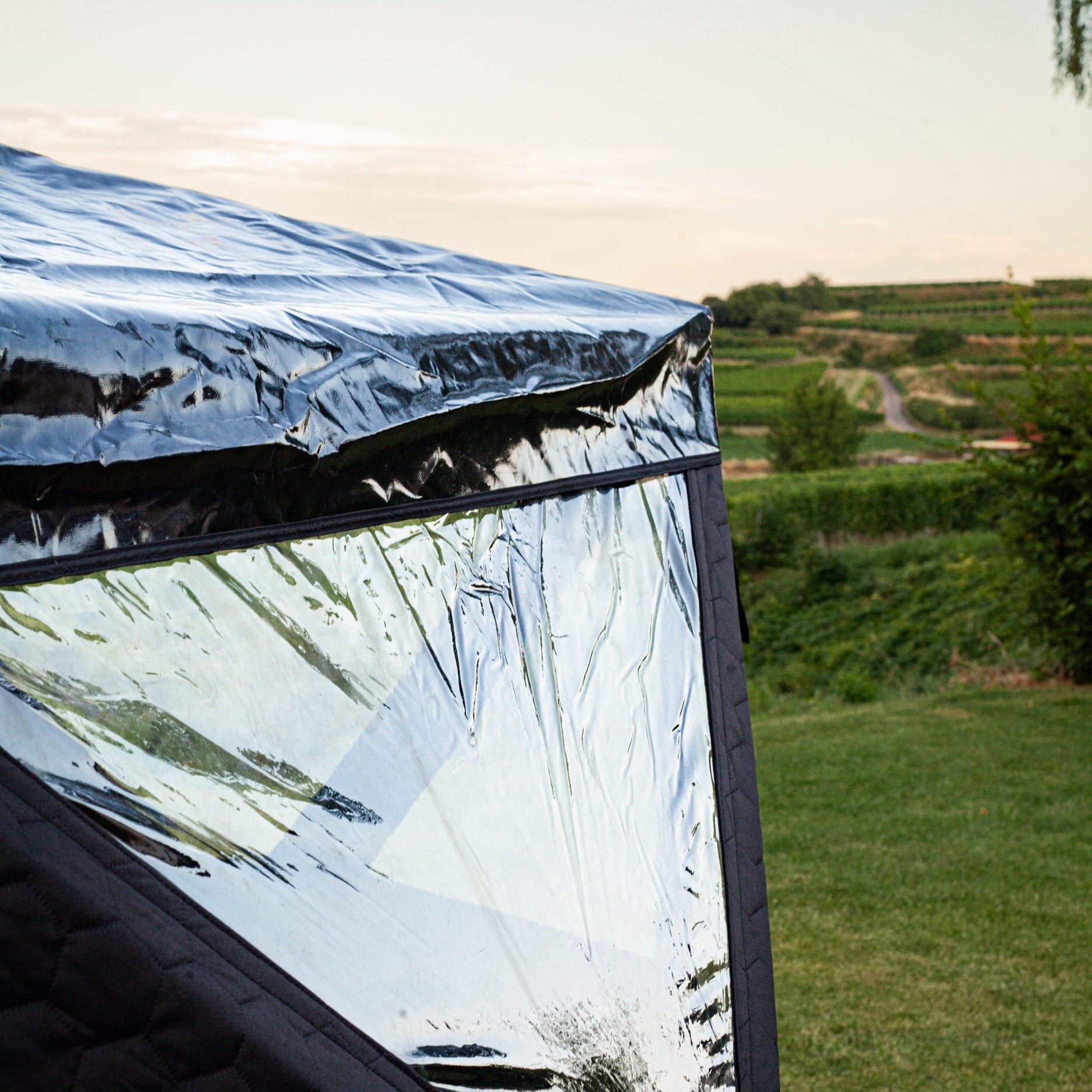 Zestaw: namiot saunowy Fjorden + piec + akcesoria do sauny + osłona przeciwdeszczowa