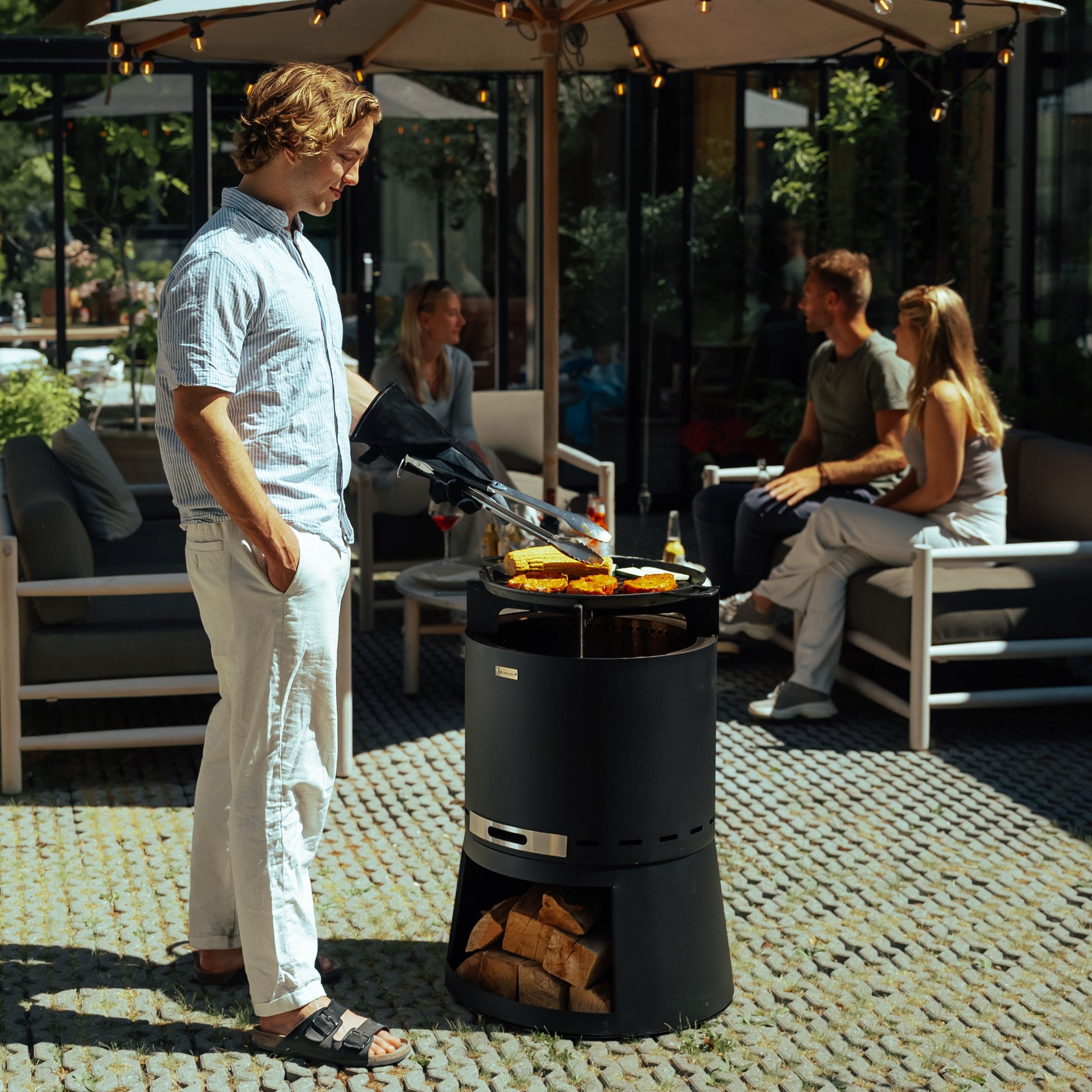 Zestaw: Skara Pluss + pokrywa + żeliwny ruszt grillowy