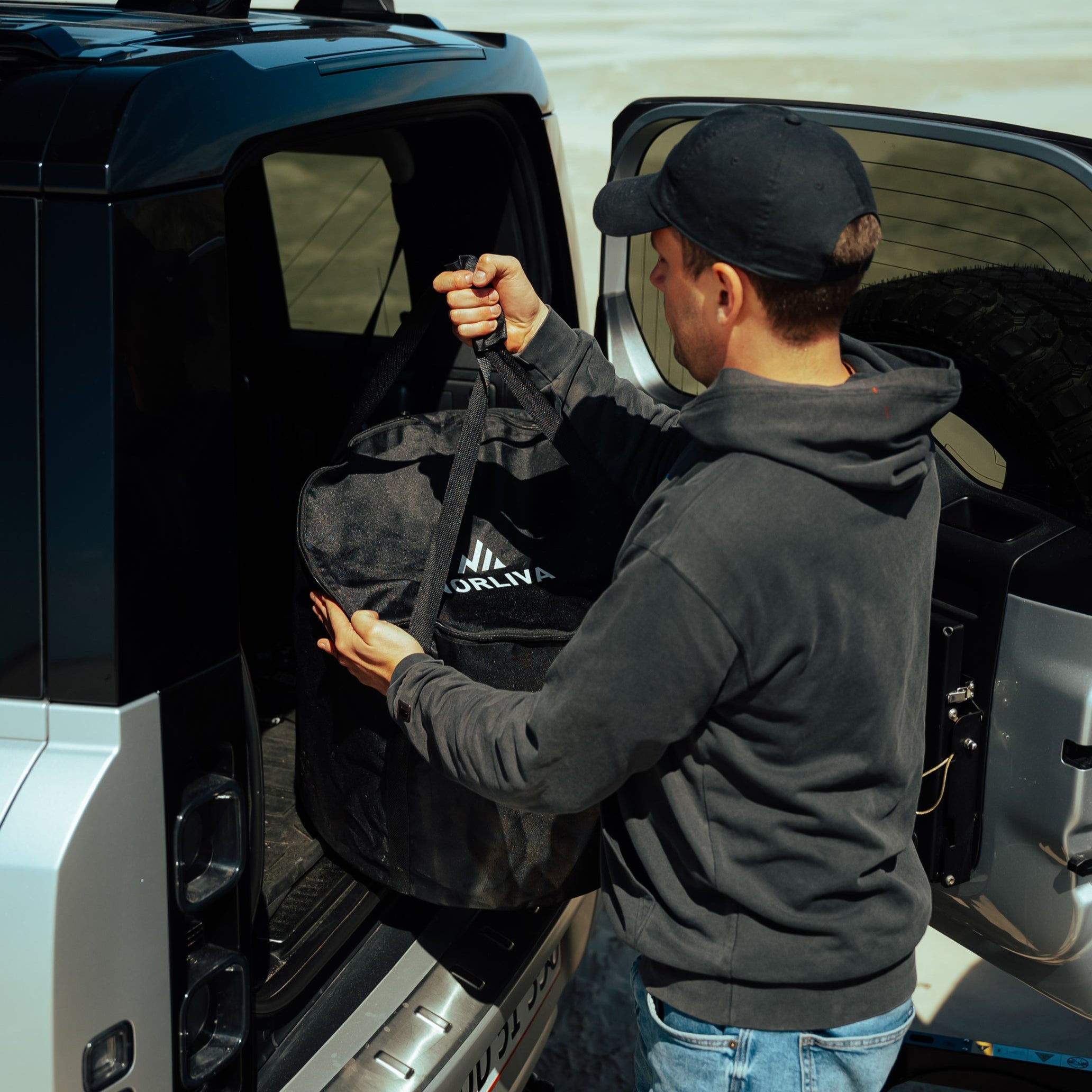 Zestaw: Skara + pokrywka + żeliwny ruszt grillowy